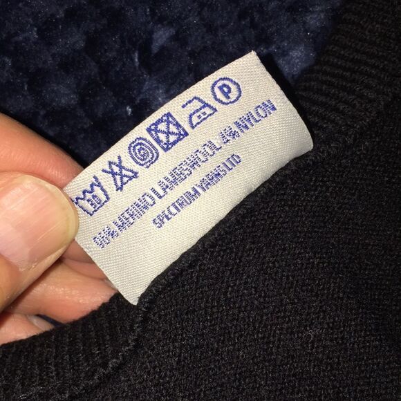 Import Scottish LambsWool blend Tight fit PGA Georgia Golf Sweater vest XL - Picture 5 of 5